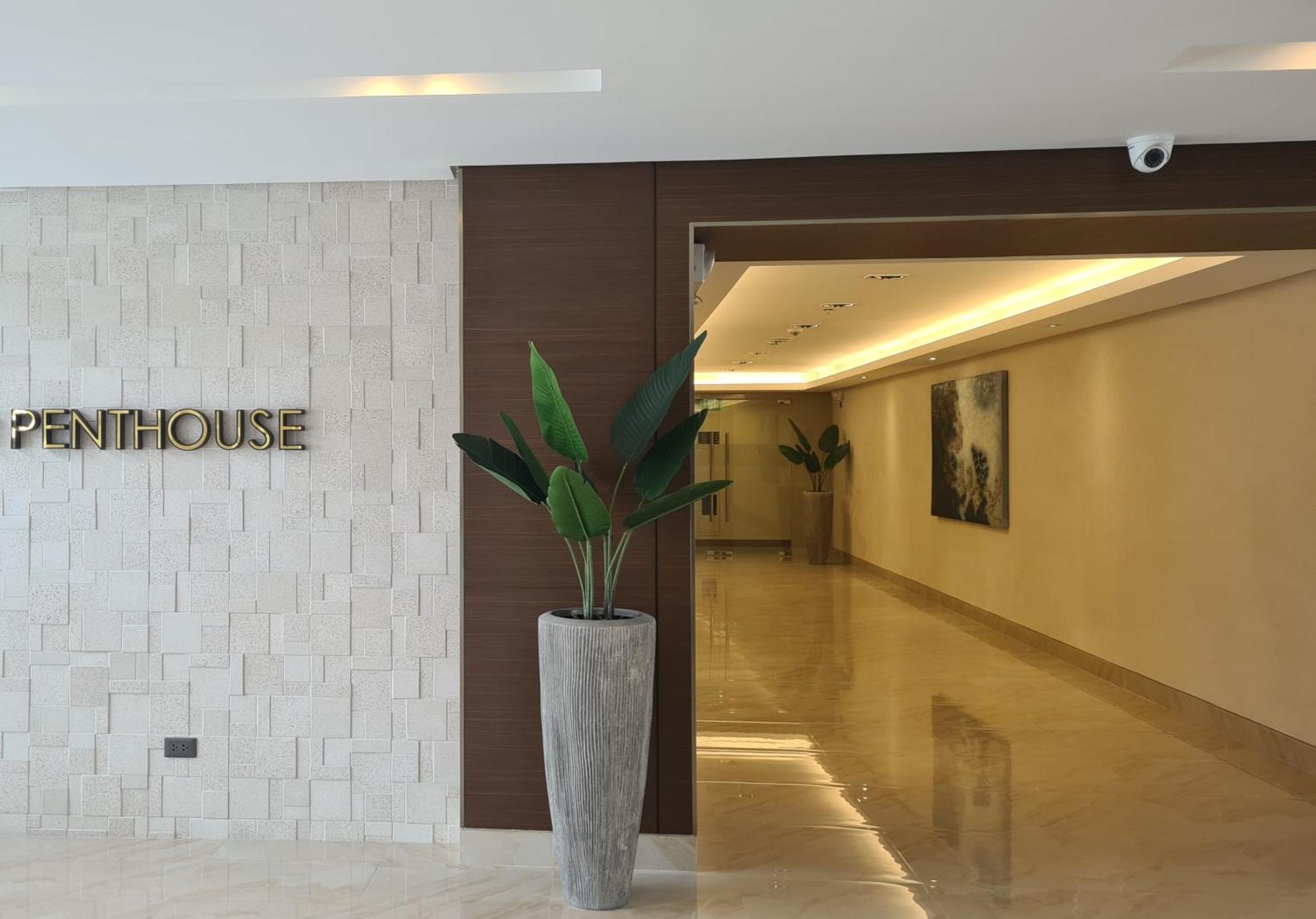 Cozy Penthouse 2Br Suite W Balcony - Amazing Manila Bay View And City Skyline Near Moa 帕赛 外观 照片
